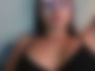 Trianabell's Live Sex Cam Show