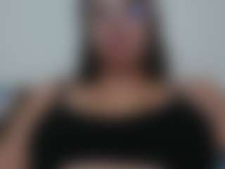 Trianabell's Live Sex Cam Show