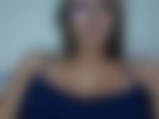 Trianabell's Live Sex Cam Show