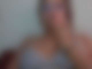 Trianabell's Live Sex Cam Show