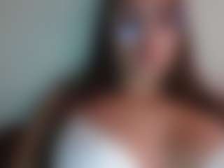 Trianabell's Live Sex Cam Show