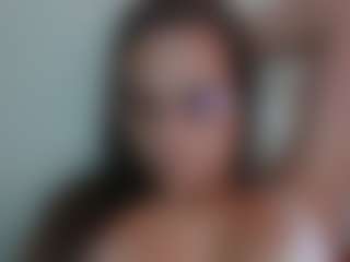 Trianabell's Live Sex Cam Show