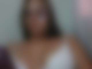 Trianabell's Live Sex Cam Show