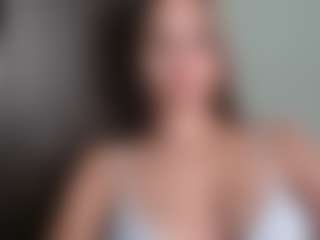 Trianabell's Live Sex Cam Show
