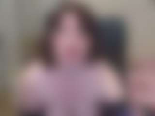 Live cam show with SquirtyAngela - Red Hair on Sex Cam Show