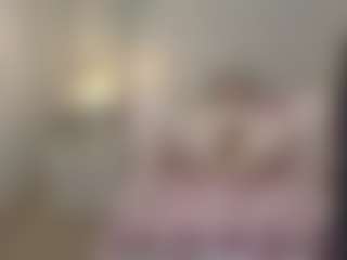 SquirtyAngela's Live Sex Cam Show