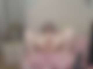 Live cam show with SquirtyAngela - Granny Big Tits on SpunkLive