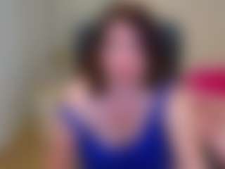 Live cam show with SquirtyAngela - Dildo on CamwithHer