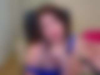 Live cam show with SquirtyAngela - Red Hair on madthumbs