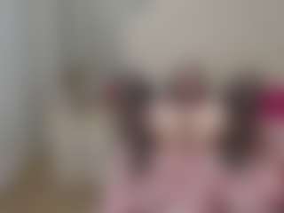 Live cam show with SquirtyAngela - Red Hair Anal on Pornisteam.com
