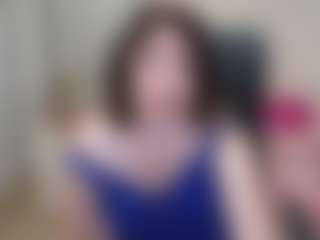 Live cam show with SquirtyAngela - Granny Lovense on Pornisteam.com