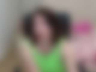 Live cam show with SquirtyAngela - Mature on Camsoda