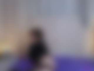 Live cam show with SquirtyAngela - Granny on CamSodaAdn
