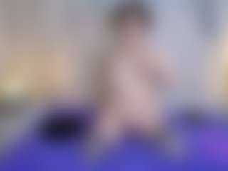 SquirtyAngela's Live Sex Cam Show