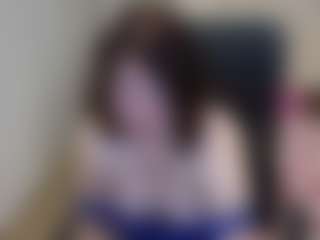 Live cam show with SquirtyAngela - Bedroom Red Hair on Camsoda