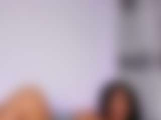 Live cam show with chantal-smith - Big Tits on TeamSkeetLive