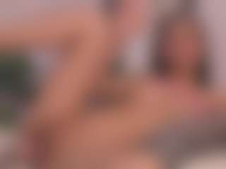 Live cam show with VeronicaDylan - Small Tits on TastyBlacksLive