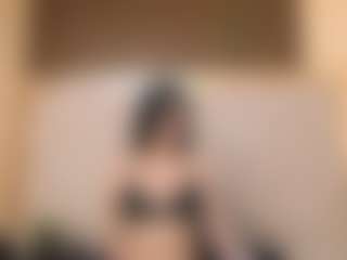 Live cam show with antonella-cutee - HD on Camsoda