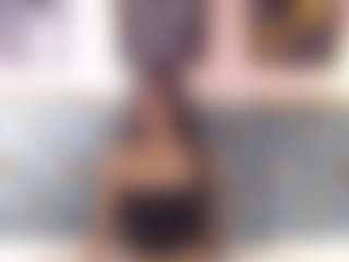 Live cam show with antonella-cutee - Lovense Teen (18+) on https://playwithruby.com