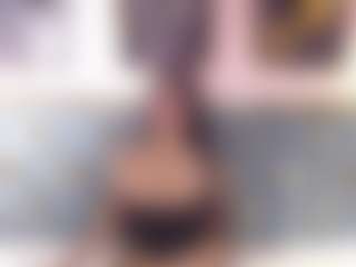 antonella-cutee's Live Sex Cam Show