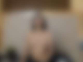 Live cam show with antonella-cutee - Petite Teen (18+) on TeamSkeetLive