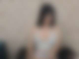 Live cam show with antonella-cutee - Strip on CamwithHer