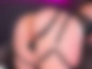 Live cam show with Liza - Bikini on Camsoda