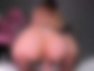 Live cam show with Liza - Tattoos Brown Hair on liverealitysex.com