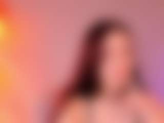 Live cam show with Lunar-leen - Striptease on Instabang