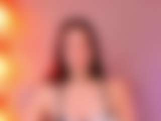 Live cam show with Lunar-leen - Striptease on Stripli.com