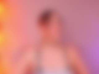 Live cam show with Lunar-leen - Blowjob on Instabang