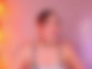 Live cam show with Lunar-leen - Striptease on livesexfox.com