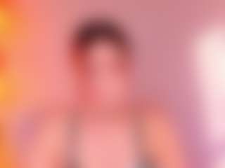 Live cam show with Lunar-leen - Latina on studioflirtlive.com | colombia