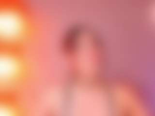 Live cam show with Lunar-leen - Petite on sexylivex.com