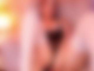 Live cam show with Lunar-leen - Erotic Dance on Camsoda