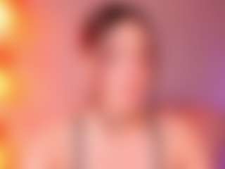 Live cam show with Lunar-leen - Lovense on livesexfox.com