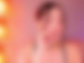 Live cam show with Lunar-leen - Public on studioflirtlive.com