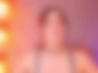 Live cam show with Lunar-leen - Massage on Latina Girls