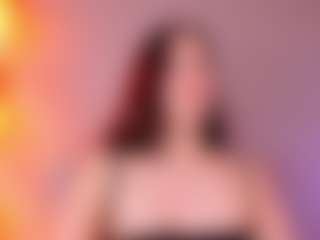 Live cam show with Lunar-leen - Kisses on Instabang