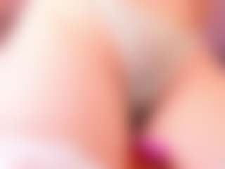 Live cam show with Lunar-leen - Public on Camsoda