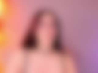 Live cam show with Lunar-leen - Kisses on Dolls Live