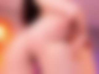 Live cam show with Lunar-leen - Domination on CamwithHer