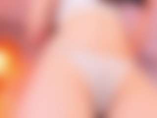 Live cam show with Lunar-leen - Cum In Pussy on SxyPornLive