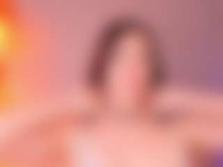 Live cam show with Lunar-leen - Public Red Hair on livesexfox.com