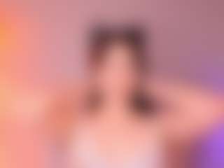 Live cam show with Lunar-leen - Play on Camsoda
