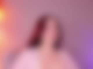 Live cam show with Lunar-leen - Petite on galaxygirlnitro.com