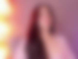 Live cam show with Lunar-leen - Deepthroat on SquirtSoMuch
