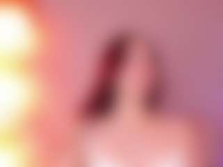 Live cam show with Lunar-leen - Play on Camsoda