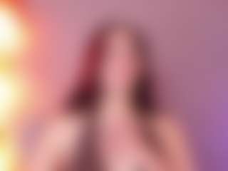 Live cam show with Lunar-leen - Brown Eyes Red Hair on Camsoda