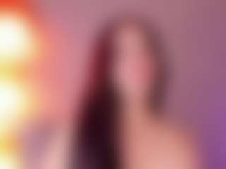 Live cam show with Lunar-leen - Foot Fetish on CamSodaAdn
